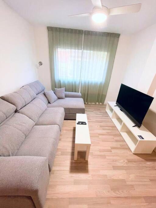 Modern Apartment In Malaga - Rosas Buitenkant foto